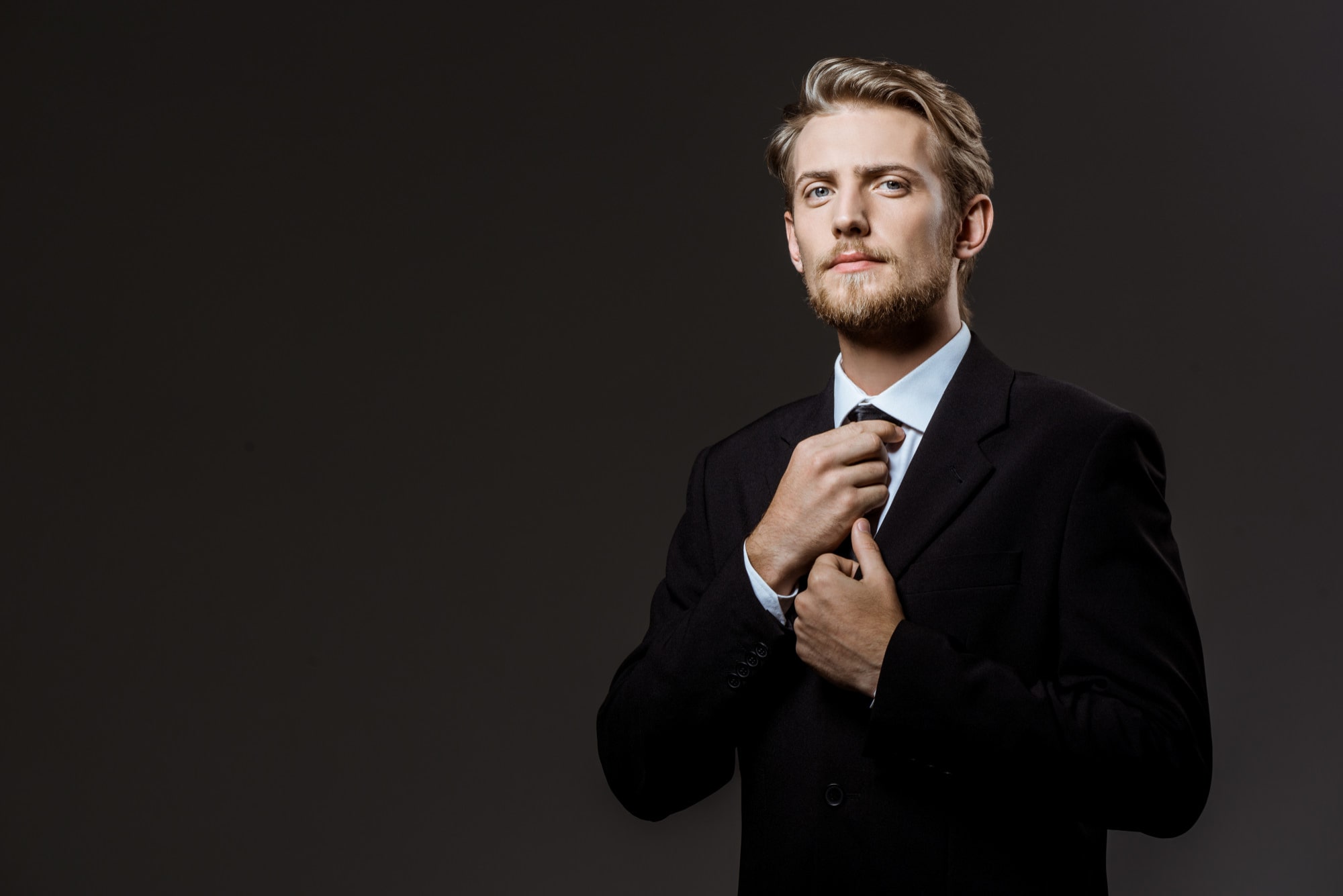 Hoe zie je er beter uit in een pak